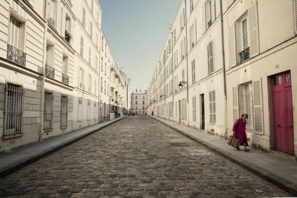 Photograph Nick Dolding Empty Paris on One Eyeland
